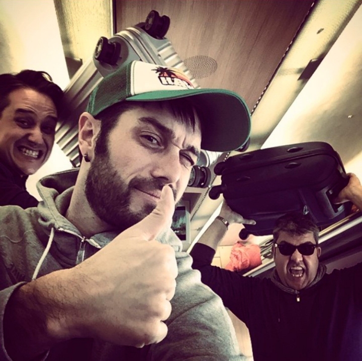 Dani Martínez camino de Murcia durante una gira.