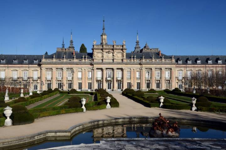 Los jardines, junto con el Palacio, conforman un conjunto único en el mundo. 