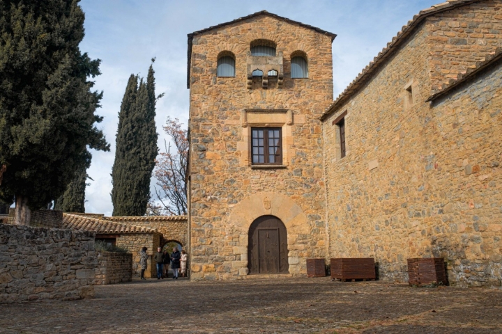 La recuperada Casa del Prior construida sobre la antigua abadía.