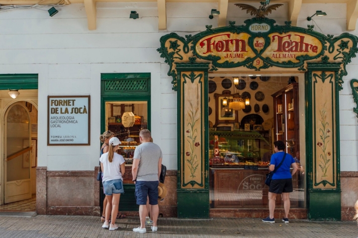 fachada fornet de la soca palma