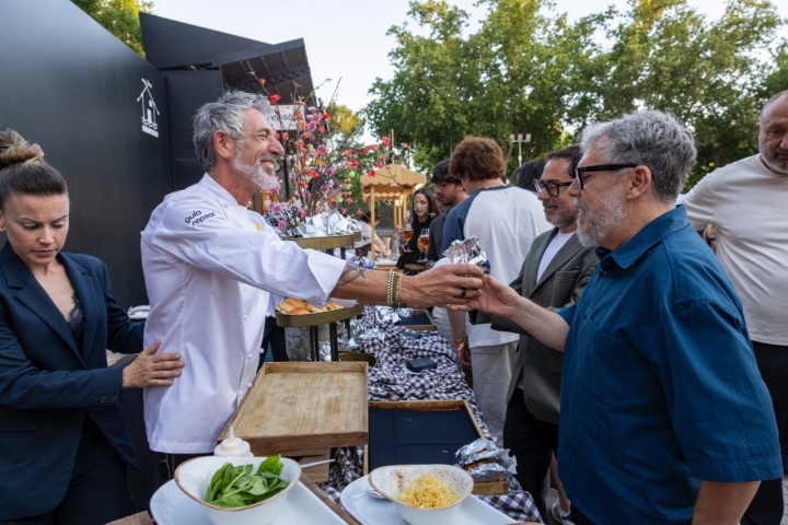 Pepe Solla se encargó del cóctel del evento.
