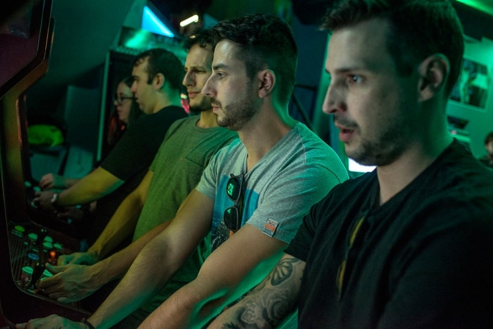 Next Level Arcade Bar (Madrid): Ambiente del local. Foto: Alfredo Cáliz