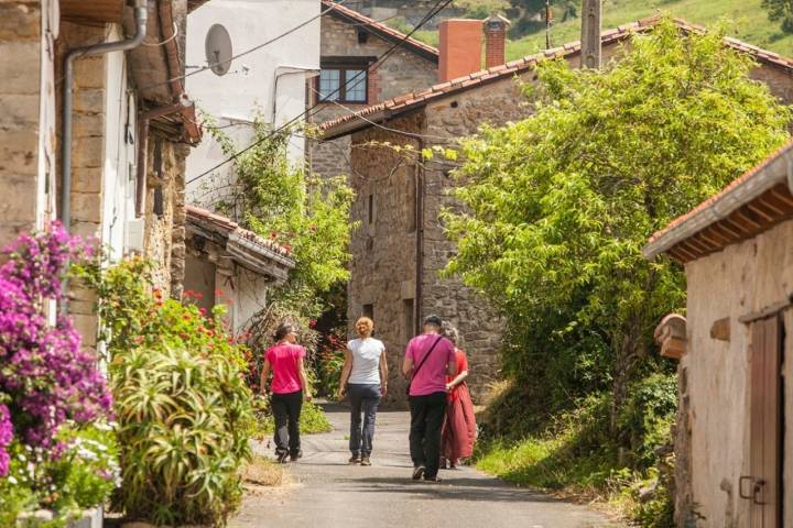 Paseando por los pueblos cántabros. Foto: José García