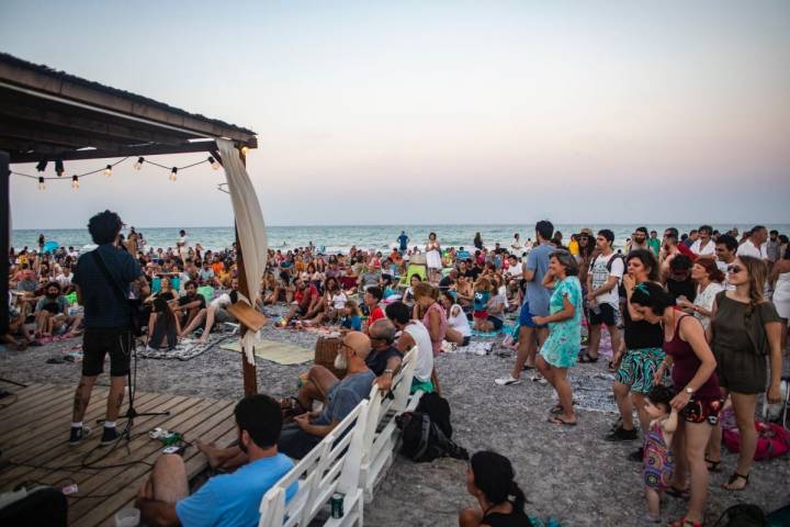 El ambiente es familiar desde que abren hasta el cierre, a las 1 de la madrugada.