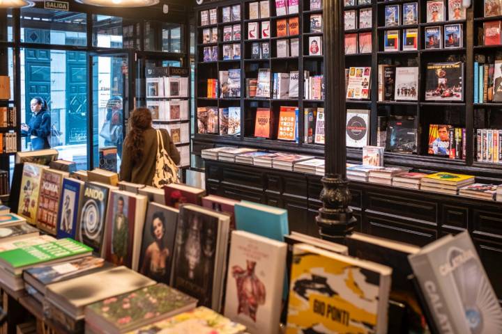 Interior de la tienda Taschen