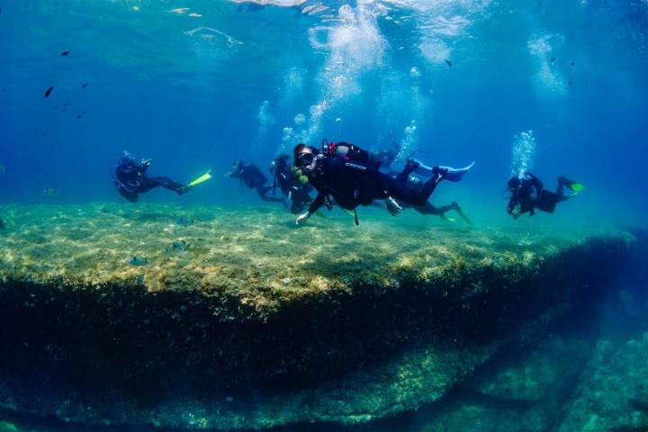 Tossa del Mar desde las profundidas. Foto: SuperDive.