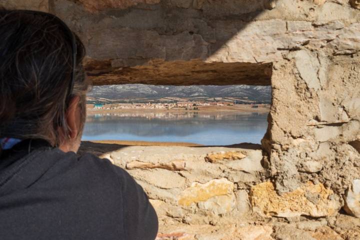 Avistamiento de grullas en Gallocanta: mirador de la Ermita