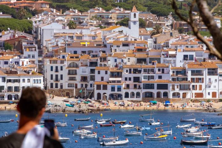 La cala Foradada desde el Camí de Ronda.