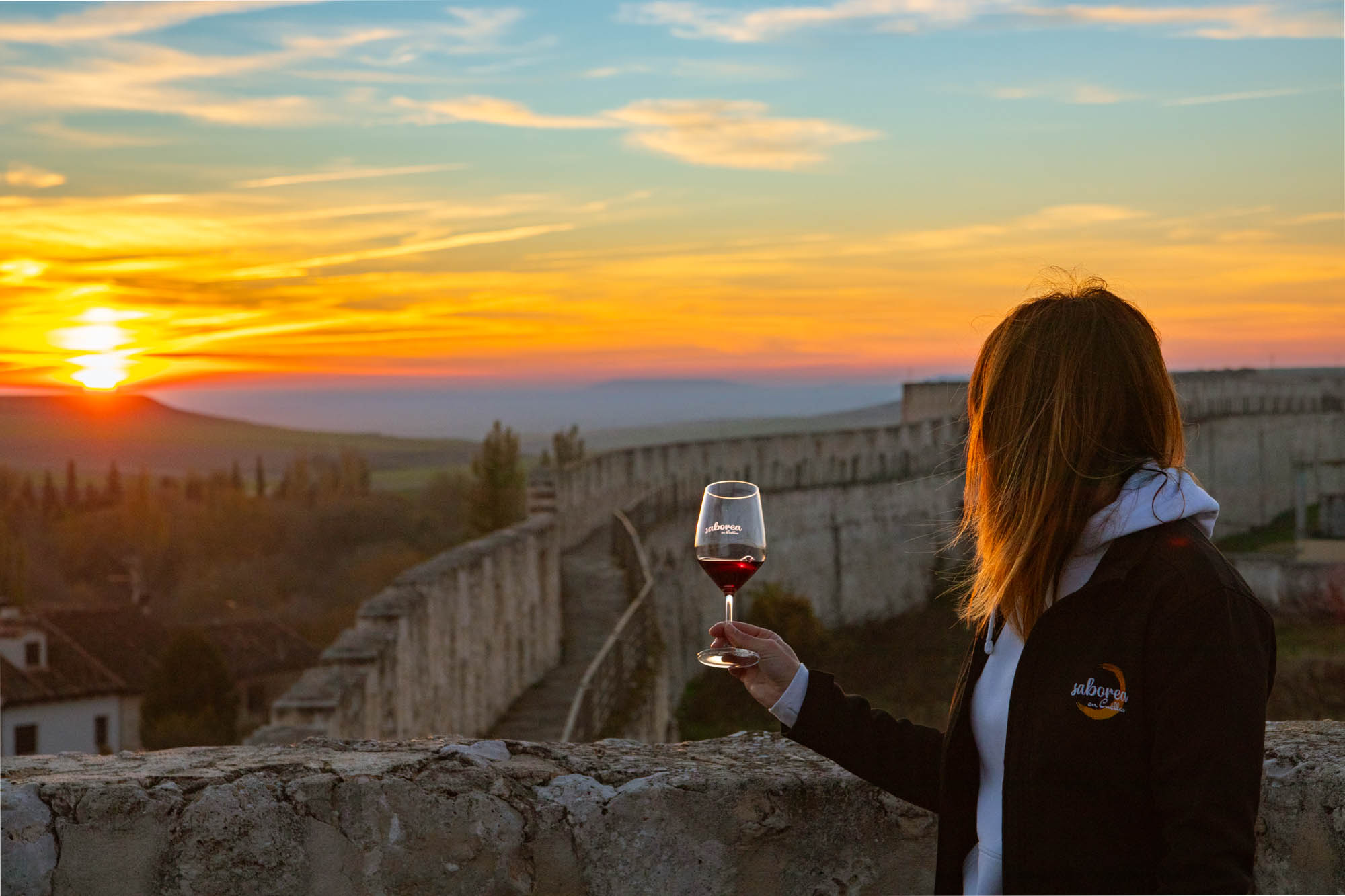 Experiencia gastronómica con Saborea en Cuéllar desde la muralla sur