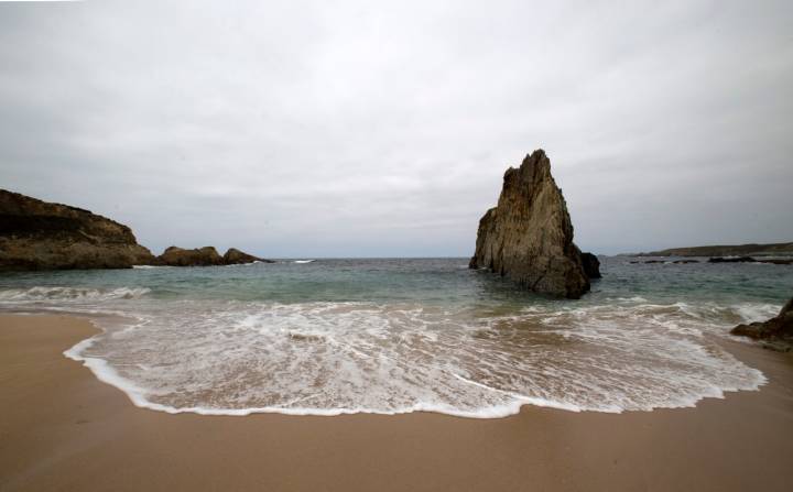 30/08/19 VALDES.PLAYAS DEL OCCIDENTE BARAYO PORCIA FRAJULFE.FOTO:PABLO LORENZANA...................