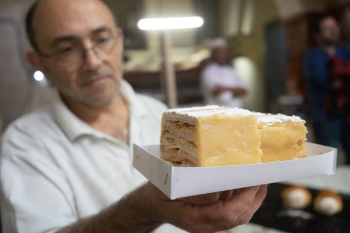 pastelería gurugu melilla