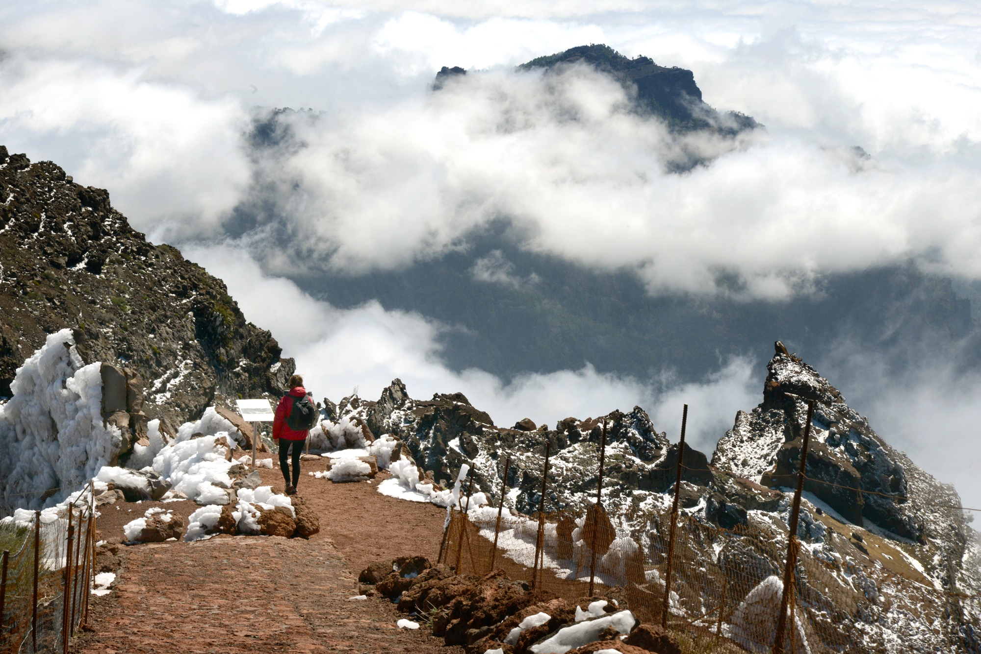 Cumbres de la Caldera de Taburiente entre las nubes. La Palma. Islas canarias. Foto: © Alfredo Merino