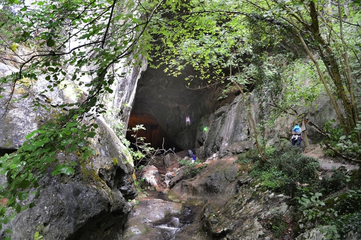 Zugarramurdi: Cueva de las Brujas. Foto: Alfredo Merino | Marga Estebaranz