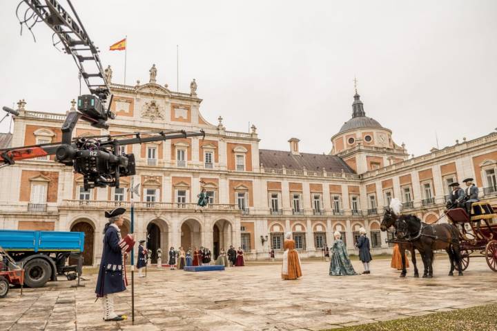 Grabando en los exteriores del Palacio Real de Aranjuez. 