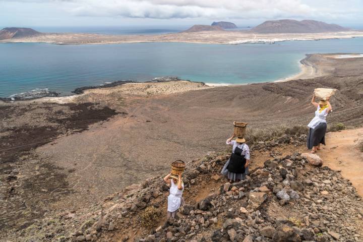 Las mujeres de la Graciosa recorrían la isla a diario con cestas de pescado sobre sus cabezas.