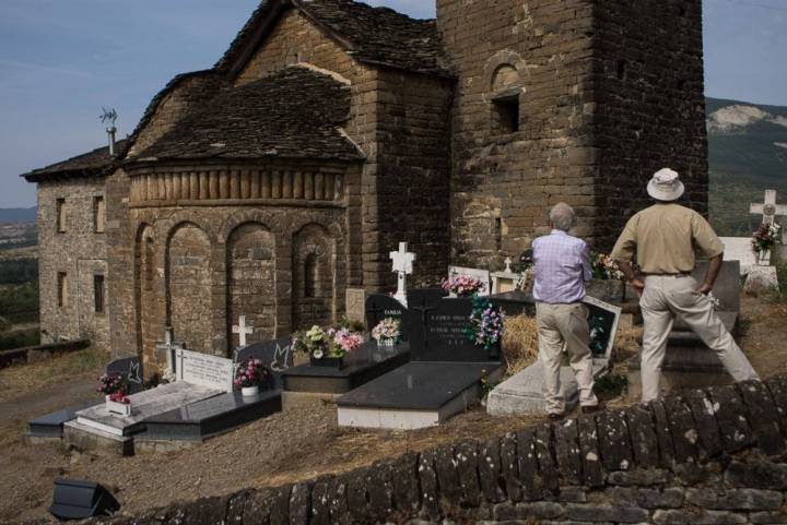 La iglesia prerrománica de San Martín (Oliván). Foto: Manuel Ruiz Toribio.