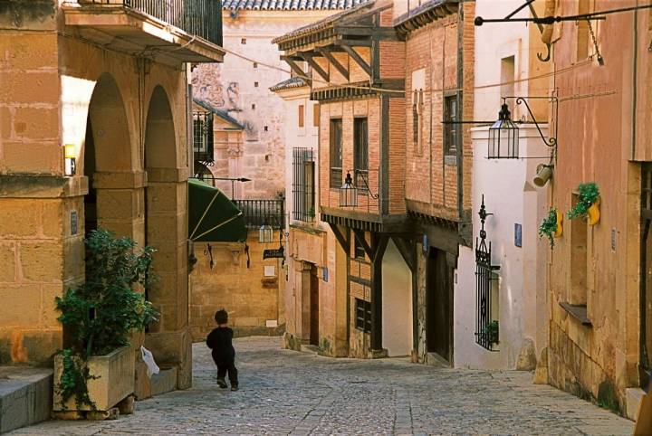 Un paseo a primera hora por el centro histórico. Foto: Shutterstock.