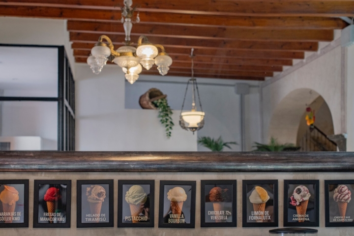 'Pruna' es una heladería artesanal situada en la Plaza de España.