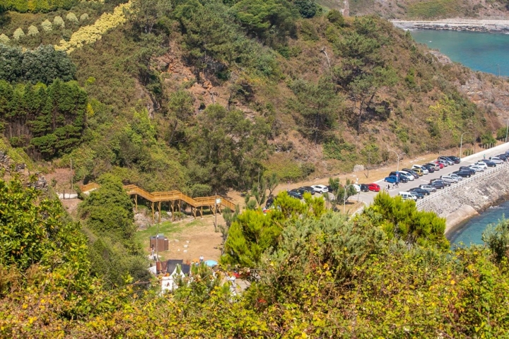 escalera coches fonte baxa