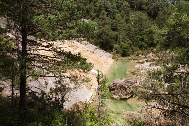 El recorrido, ida y vuelta, es de alrededor de seis kilómetros. 