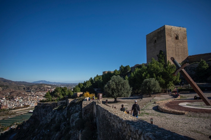 patio de armas del castillo de lorca