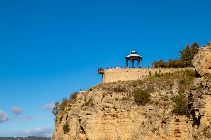 Vistas del mirador del paseo de Blas Infante desde el Desfiladero del Tajo.