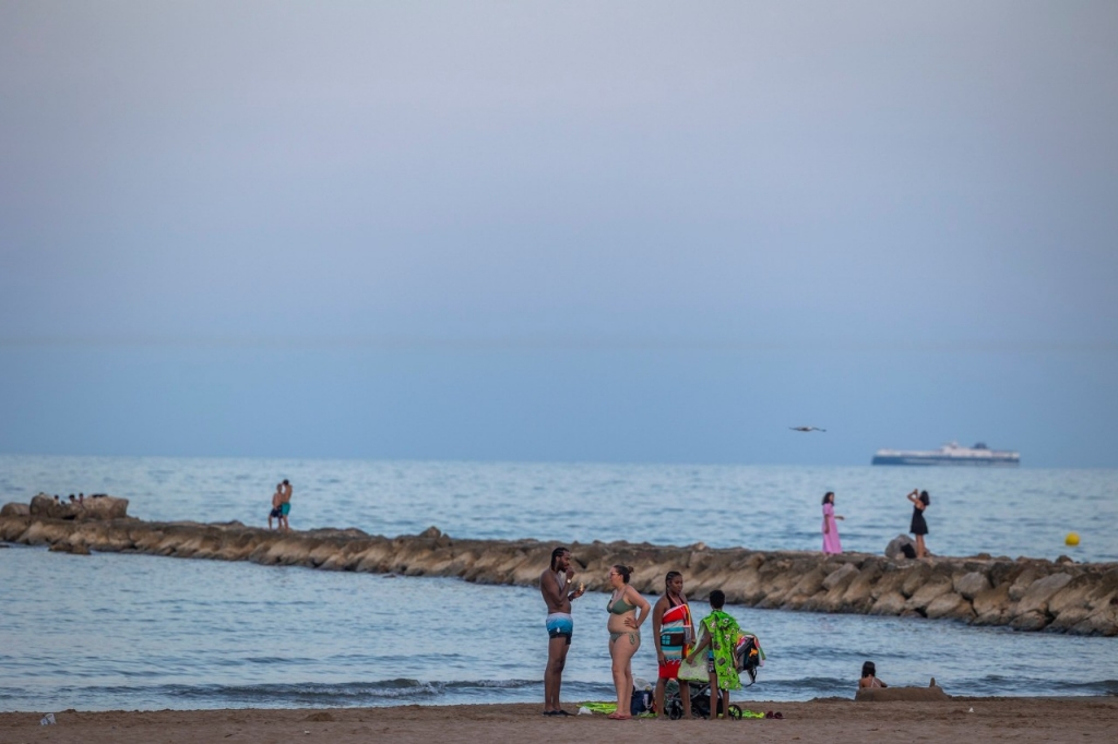 Playas, naturaleza e historia a diez minutos de Valencia Playas, naturaleza e historia a diez minutos de Valencia