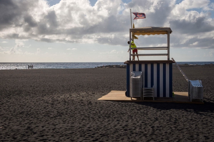 La playa en el centro de Santa Cruz de La Palma.