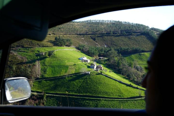 valle del esva desde el coche