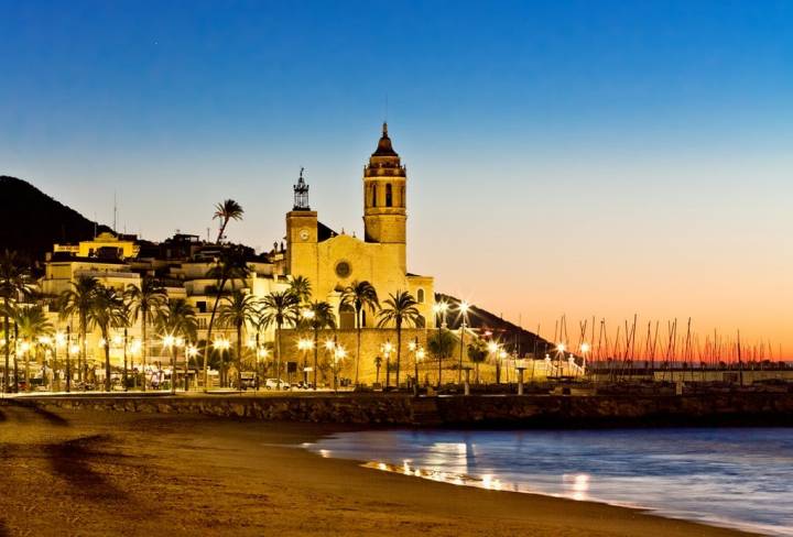 Sitges, donde es bienvenida cualquier tipo de pasión. Foto: Shutterstock.