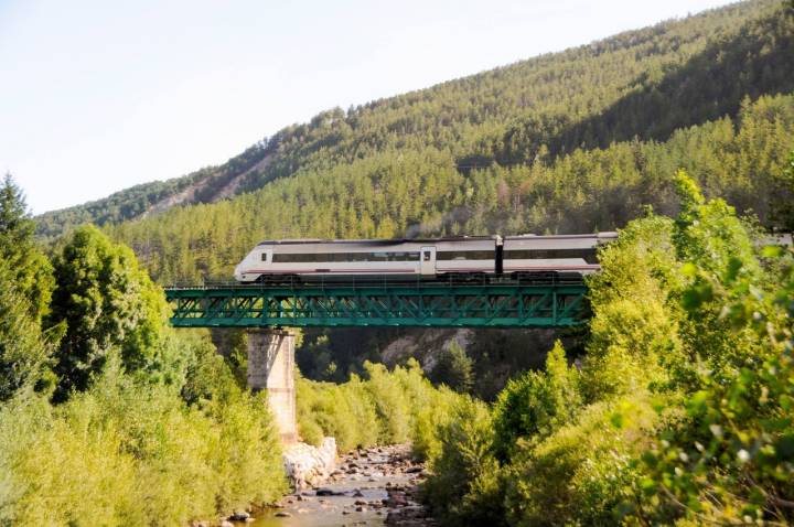 Puente tren Canfranero