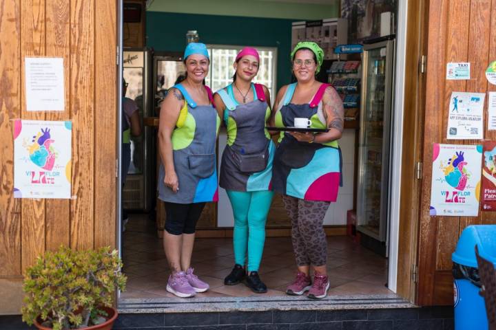 Empleadas de la churrería La Paz en Vilaflor de Chasna (Tenerife)