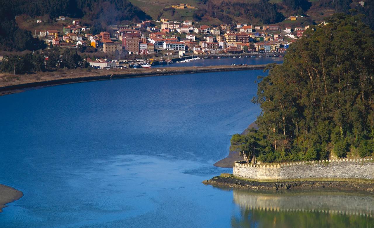 Muros de Nalón